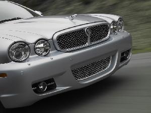 Jaguar_xj