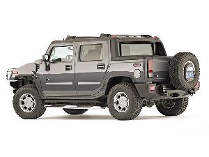 2005-Hummer-H2-SUT-RA-Studio
