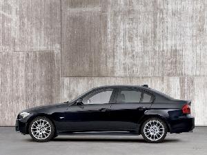 BMW_320SI