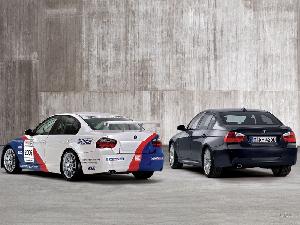 BMW_320SI
