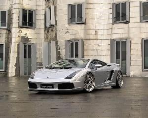 LAMBORGHINI