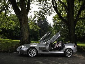 mercedes-benz_slr_mclaren_roadster